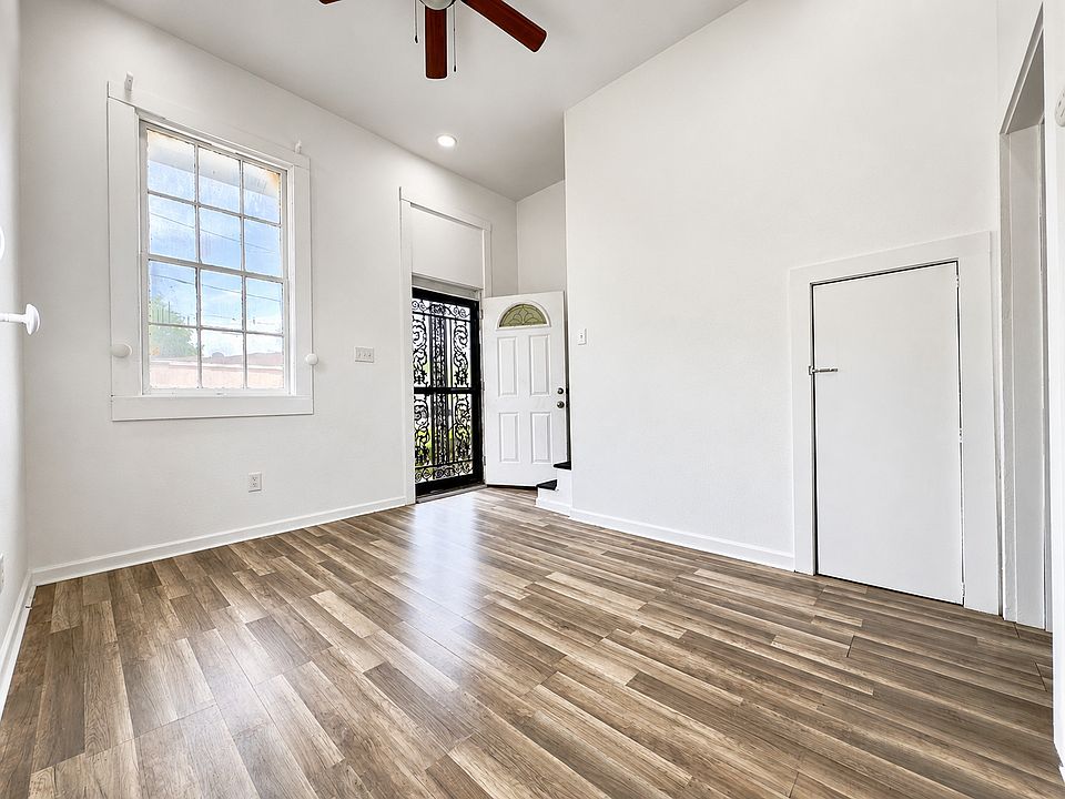 1st image of 433 Homer St #1