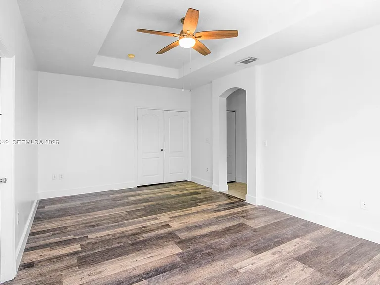 16001 SW 43rd Ter — Photo 12