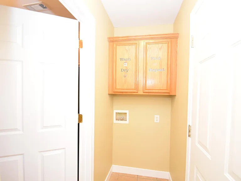 2305 SW Choctaw St — Photo 10