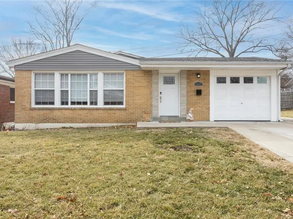 1435 Purdue Ave, Saint Louis, MO 63130
