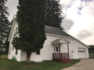 8041 Brutus Rd, Brutus, MI 49716