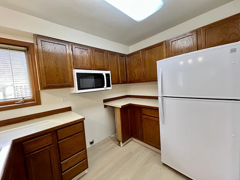 10212 Jamestown Dr #I — Photo 5
