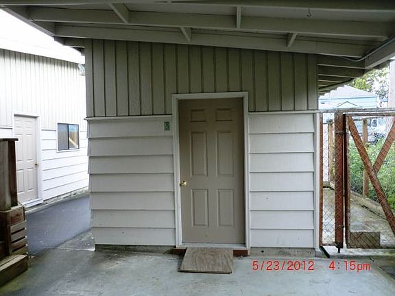 Storage building