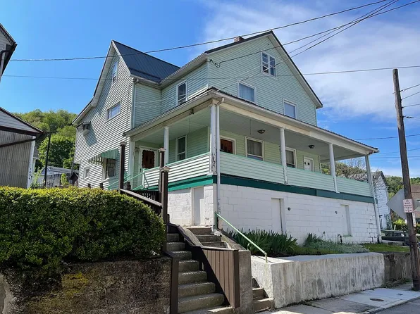 1092 Church Ave, Johnstown, PA 15901
