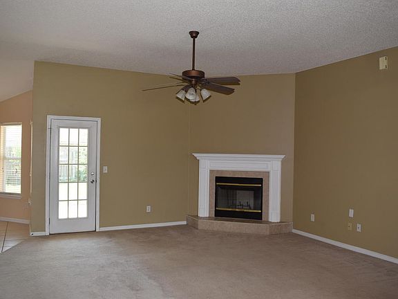 3rd image of 3259 Chad Bourne Dr