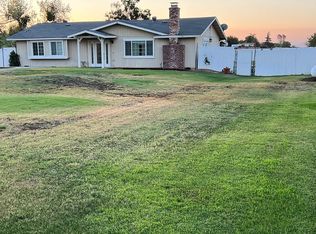 11056 E Sierra Ave, Clovis, CA 93619