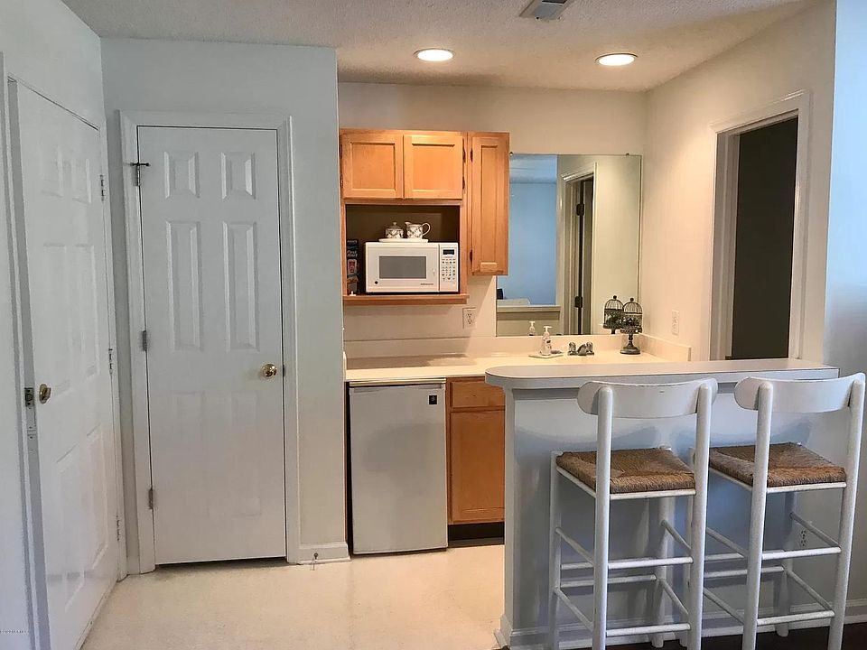 1st image of 3030 Marsh Winds Cir #1102B