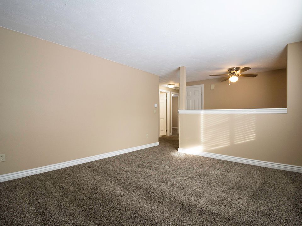 1st image of 374 Tyra Dr
