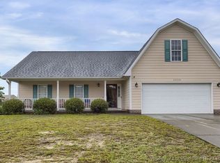 2923 Highplains Dr, Hope Mills, NC 28348