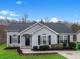 929 Londonderry Dr, High Point, NC 27265