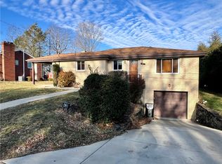 14535 Chris Dr, North Huntingdon, PA 15642