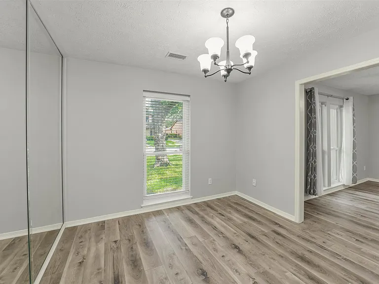 21323 Park Bluff Dr — Photo 12
