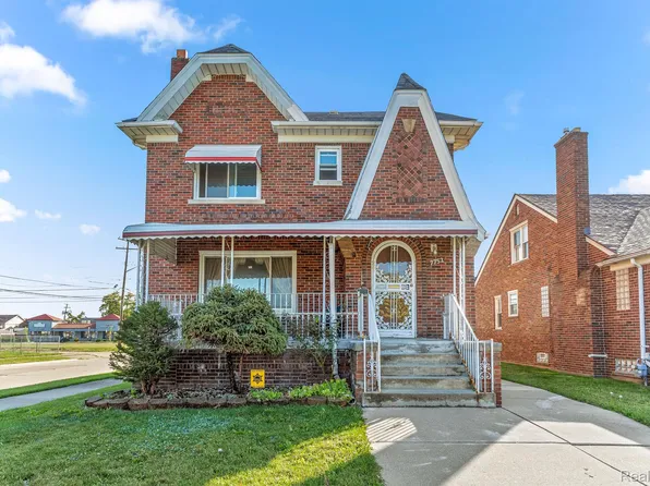 7752 Normile St, Dearborn, MI 48126