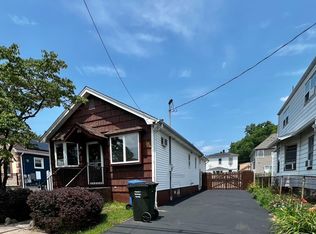 116 Fiat Ave, Iselin, NJ 08830