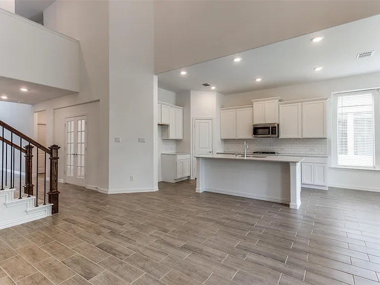 7921 Lindheimer Ln — Photo 14
