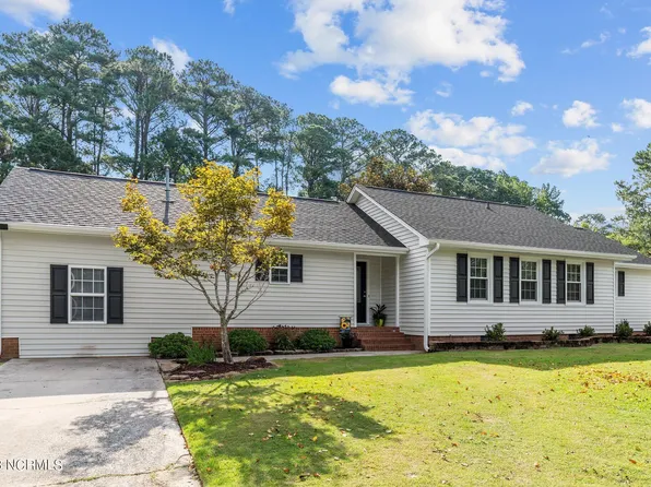 208 Avalon Lane, Greenville, NC 27858