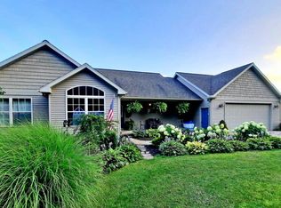 5430 E 44th St, Newaygo, MI 49337