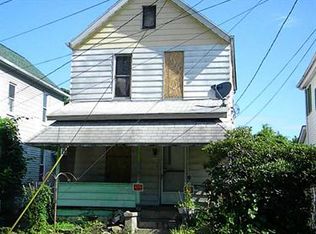 221 Paddock Pl, Everson, PA 15631