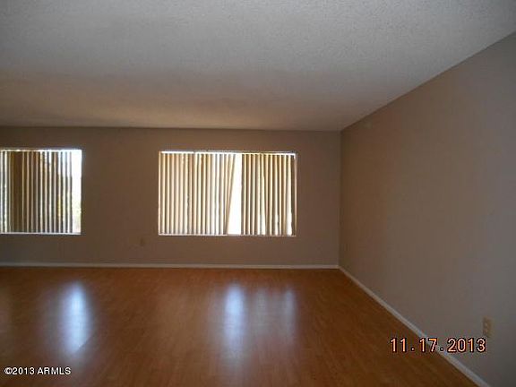 3rd image of 9321 W Glen Oaks Cir N