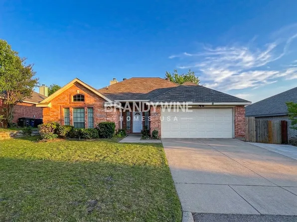 4804 Deal Dr, Fort Worth, TX 76135