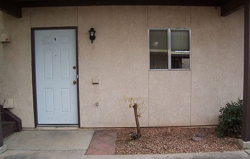 1st image of 4365 Avenida Palermo APT B