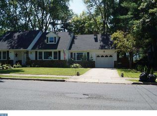 194 Applegate Dr, Hamilton, NJ 08690