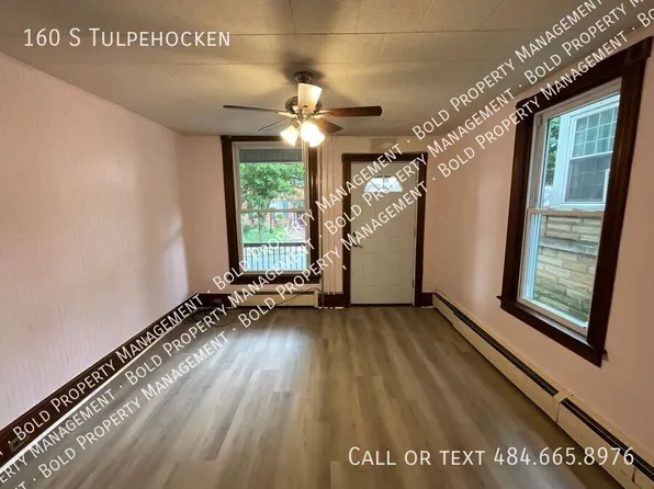 160 S Tulpehocken St, Pine Grove, PA 17963