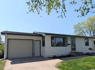 1321 S Coates Rd, Sioux Falls, SD 57105