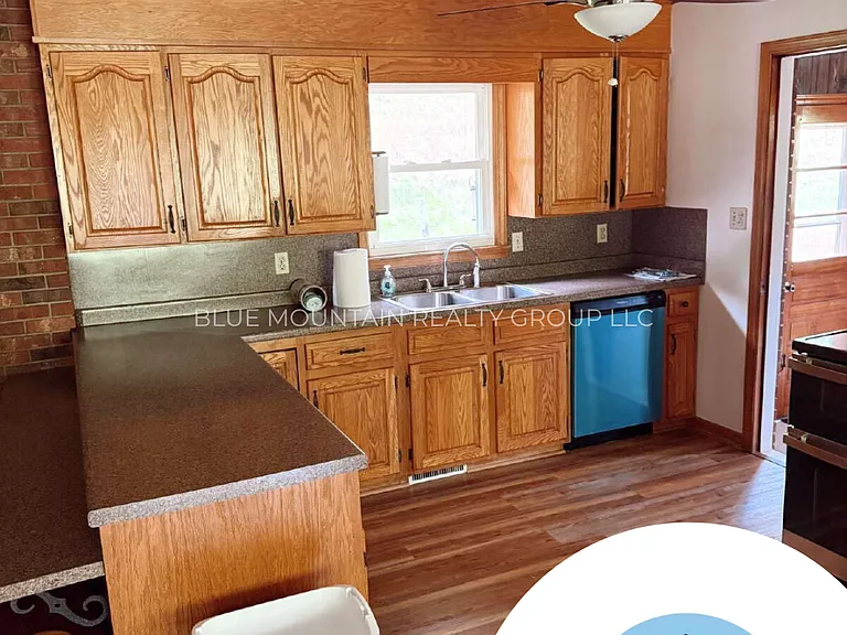 32 Partridge Pl — Photo 4