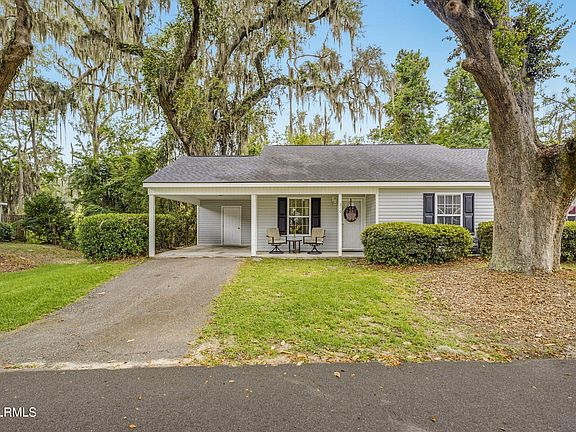 3rd image of 270 Cedar Grove Circle