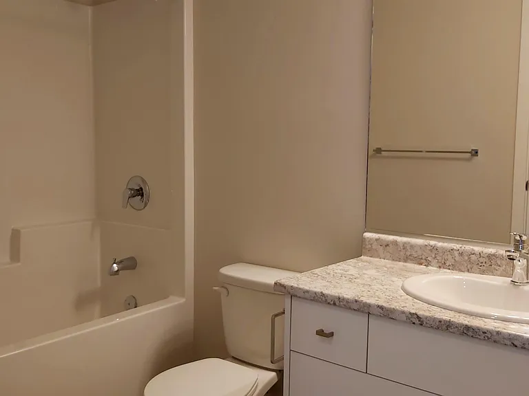 665 Redington Ave #403 — Photo 28