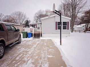 320 8th Ave S, Brookings, SD 57006