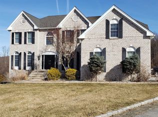 166 Devon Farms Rd, Stormville, NY 12582