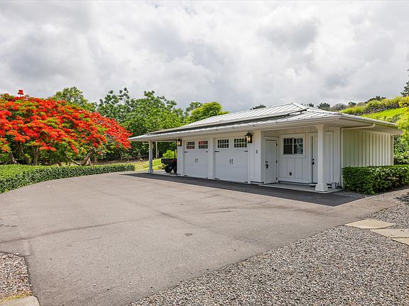 3rd image of 81-7870 Alii Dr