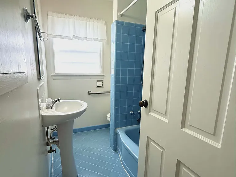 2585 Sierra Blvd — Photo 20