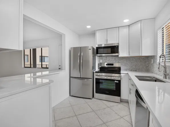 15216 LAKES OF DELRAY Boulevard #154, Delray Beach, FL 33484