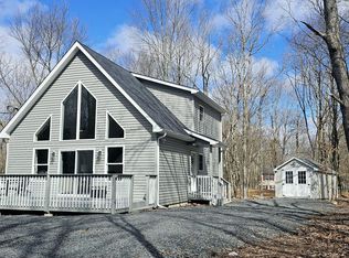 89 Burnshaw Ln, Albrightsville, PA 18210