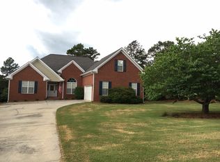 60 Pecan Ln, Oxford, GA