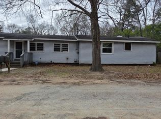 1938 Crooms Dr, Macon, GA 31217