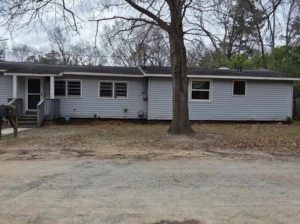 1938 Crooms Dr, Macon, GA 31217