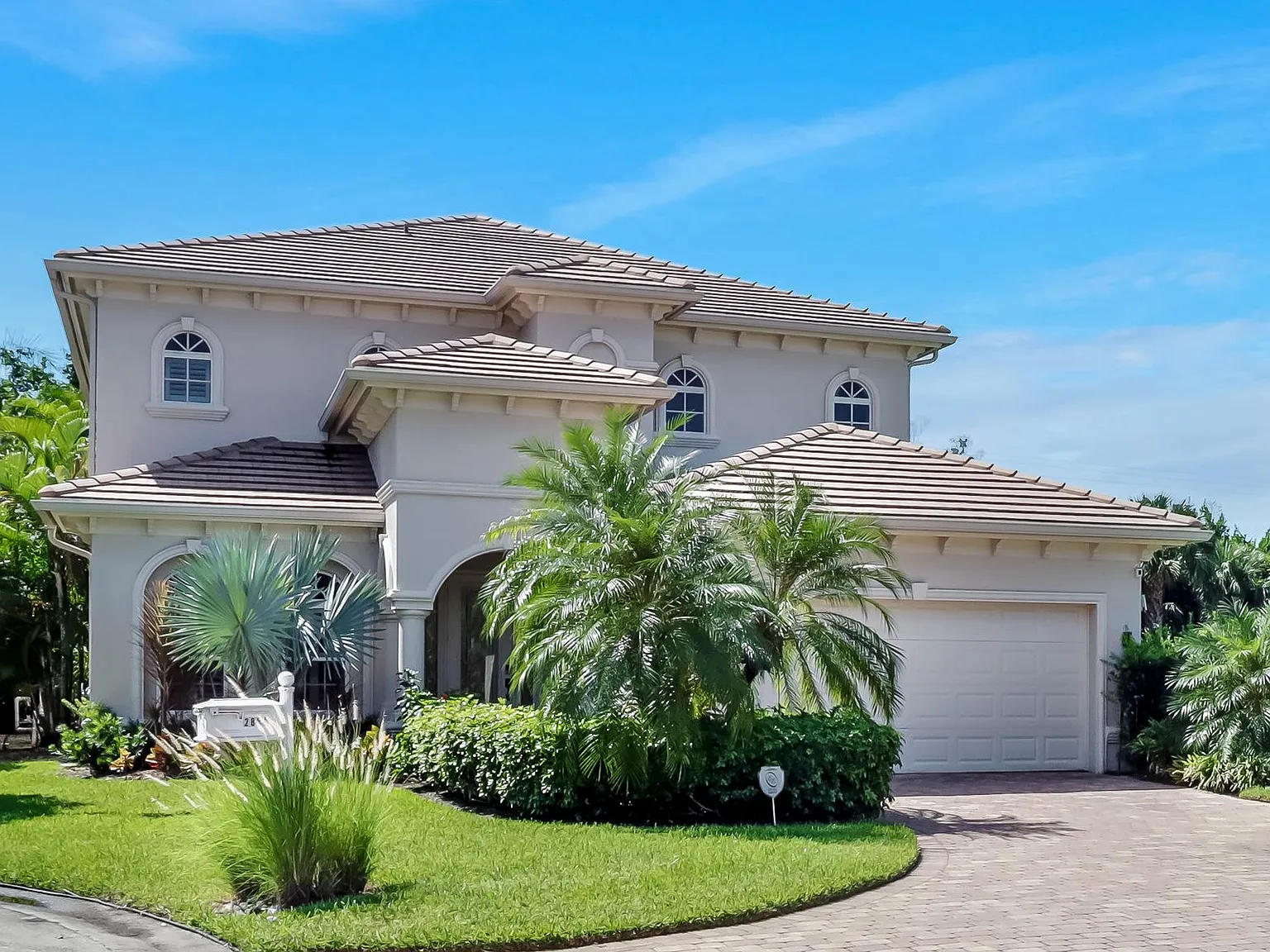 2854 Coco Lakes Ct — Photo 1