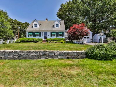 15 Hooker Street, Nashua, NH, 03064