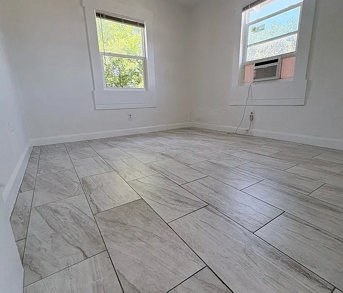 135 N Martin Luther King Junior Ave #B — Photo 24