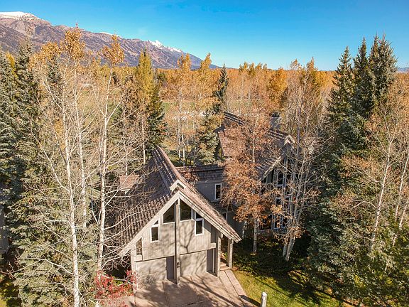 3rd image of 3055 N Aspen Wood Ln