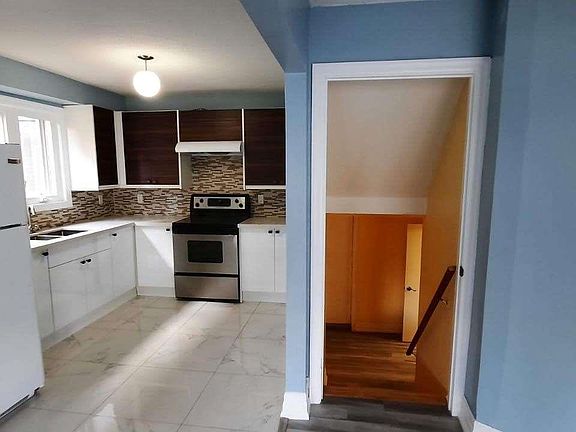 4th image of 183 Misty Meadow Dr