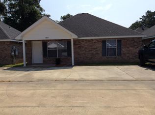 43172 Remington Dr, Hammond, LA 70403