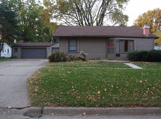 810 W Main St, Knoxville, IA 50138