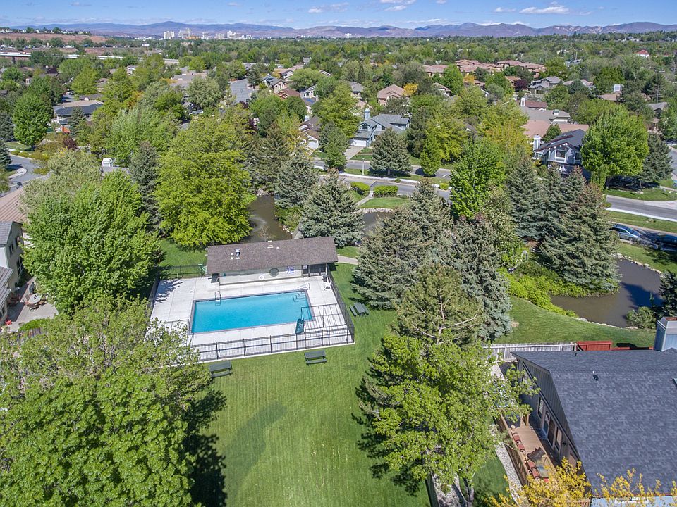 2nd image of 170 Riverbrook Ct