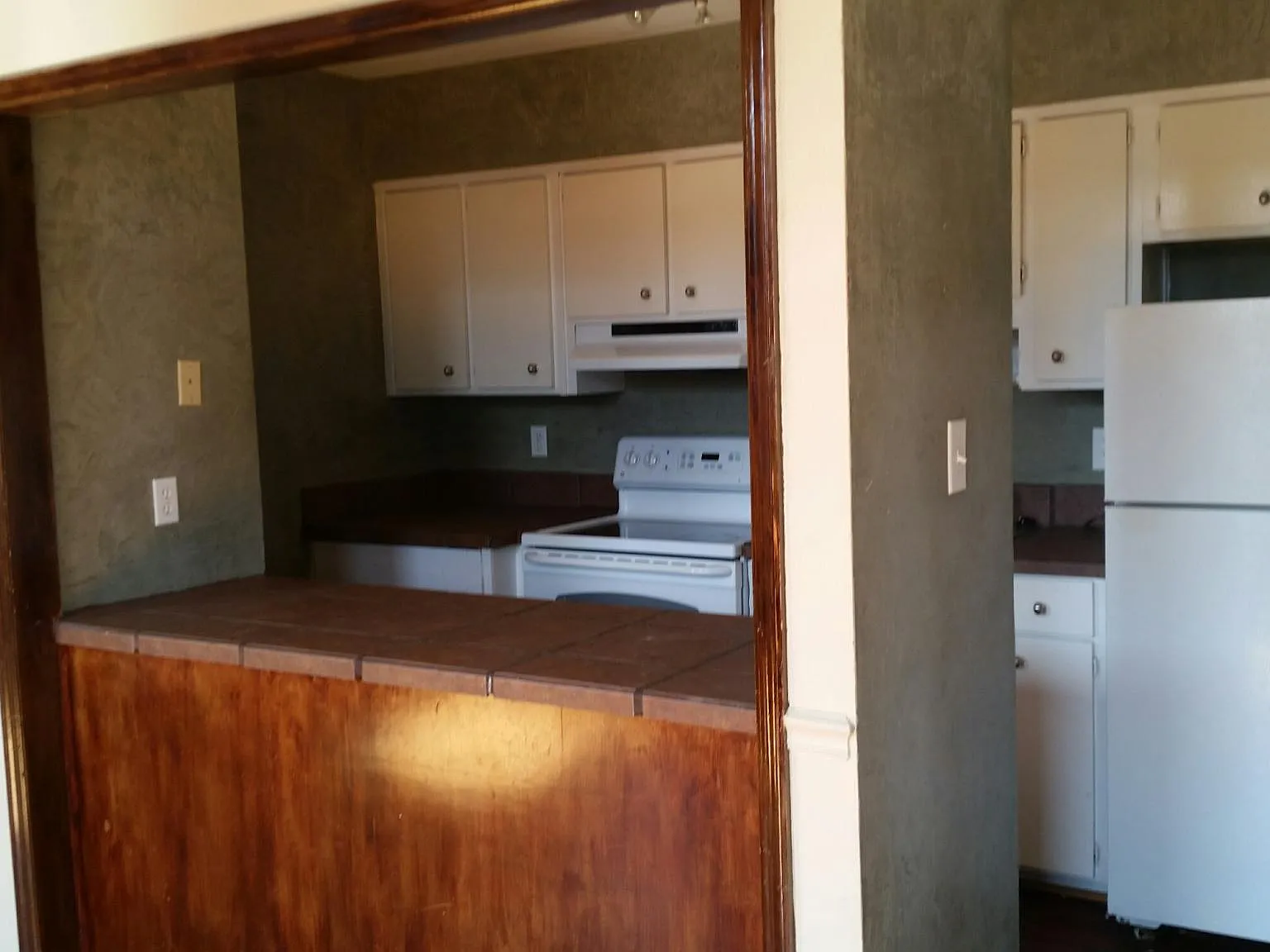 1 bed, 850 sqft, $1,250 — Photo 3
