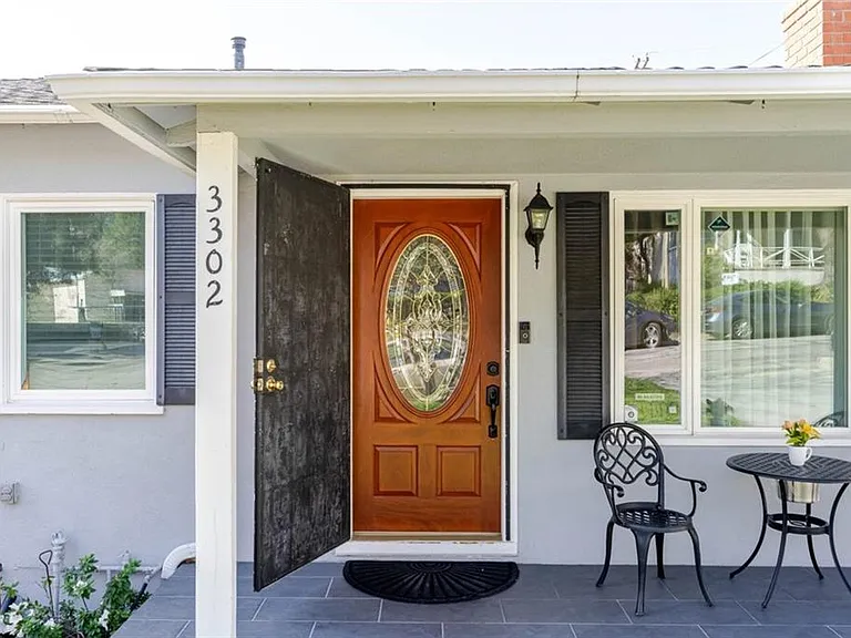 3304 Paraiso Way — Photo 3